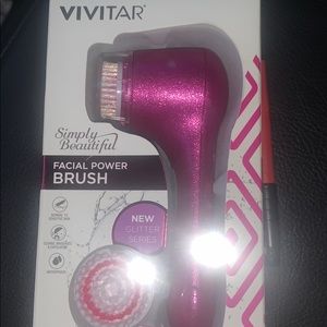 Power brush facial cleaner